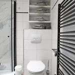Appartement Citylife Pool Sauna 5 Pers Near Lift Wifi Ps4