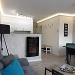 Appartement Citylife Pool Sauna 5 Pers Near Lift Wifi Ps4 *