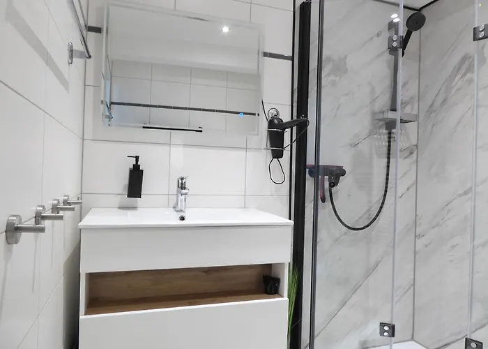 Citylife Pool Sauna 5 Pers Near Lift Wifi Ps4 Winterberg