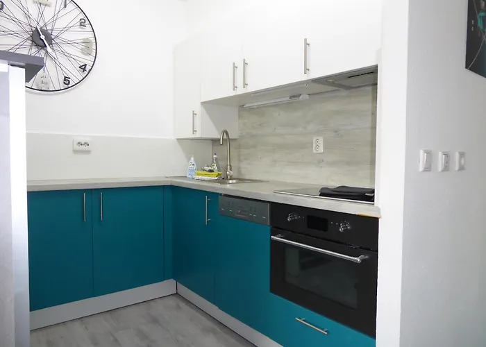 Citylife Pool Sauna 5 Pers Near Lift Wifi Ps4 Apartment *