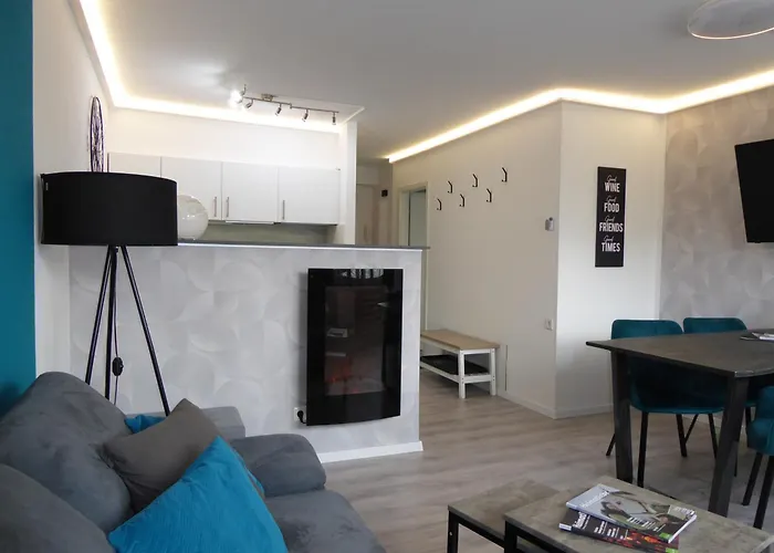 Apartment Citylife Pool Sauna 5 Pers Near Lift Wifi Ps4 *